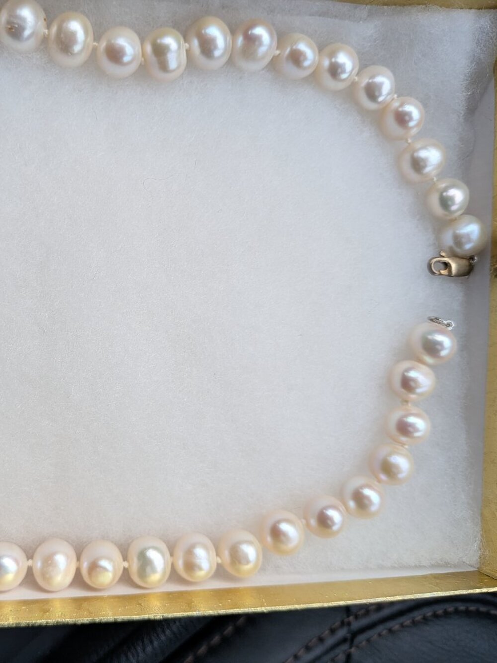 Pearl necklace